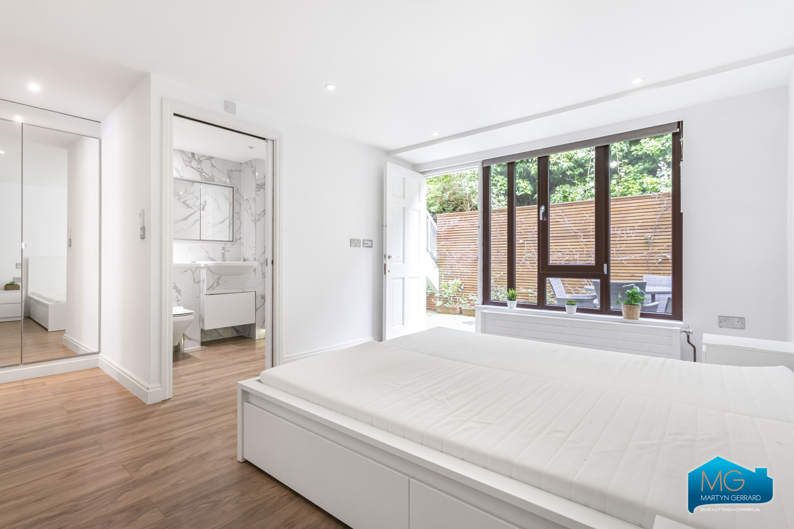 1 bedroom Ground Floor Flat to rent - Martyn Gerrard