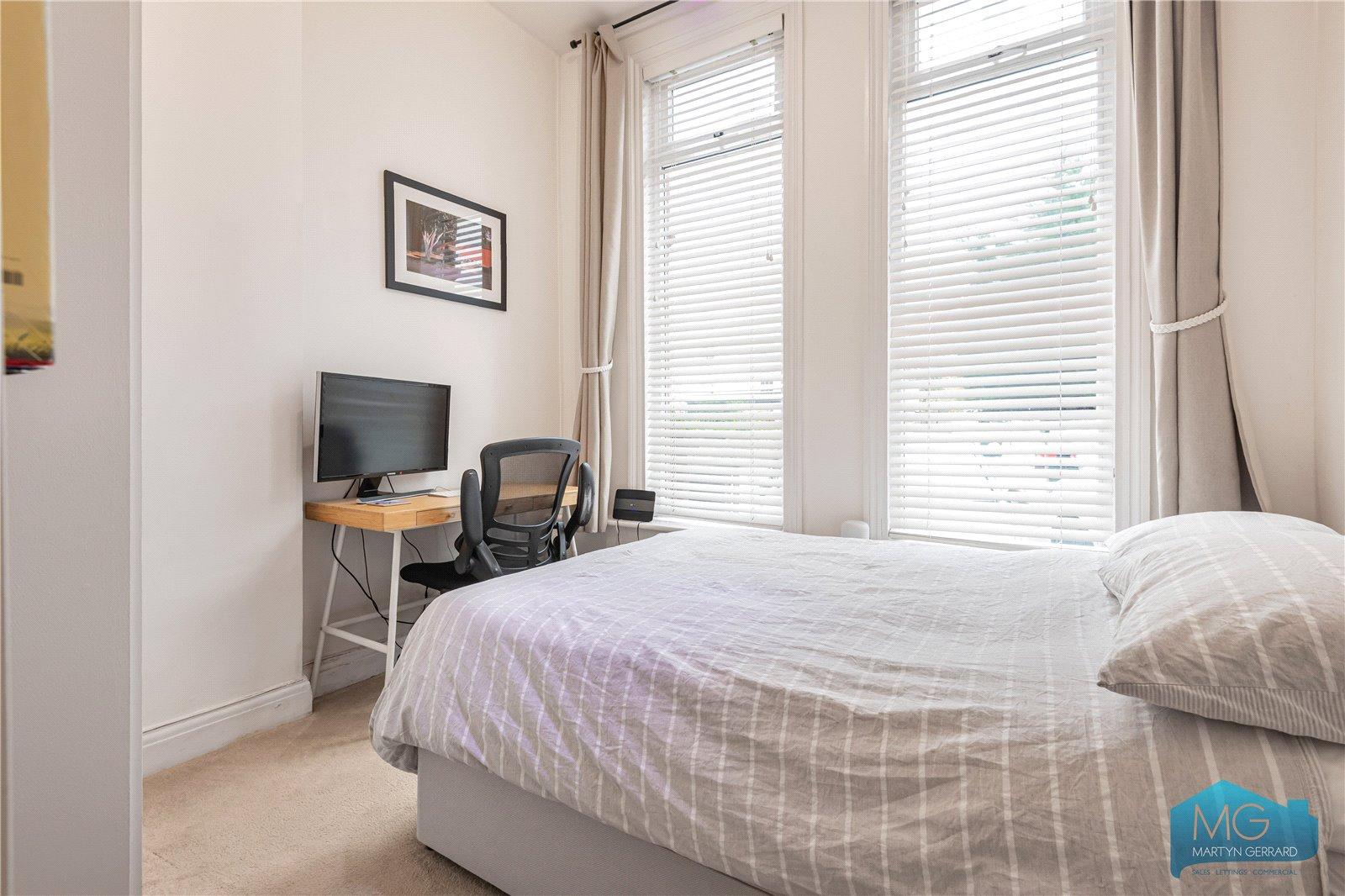 3 bedroom Apartment for sale - Martyn Gerrard