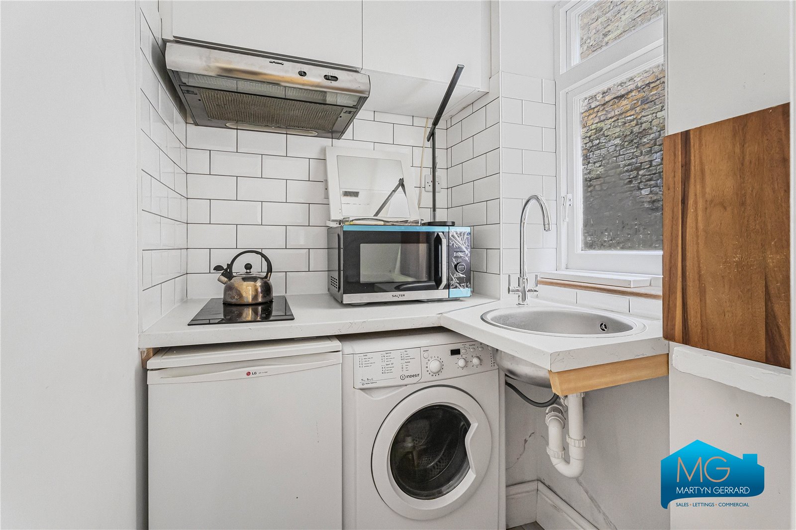 Ground Floor Flat to rent - Martyn Gerrard
