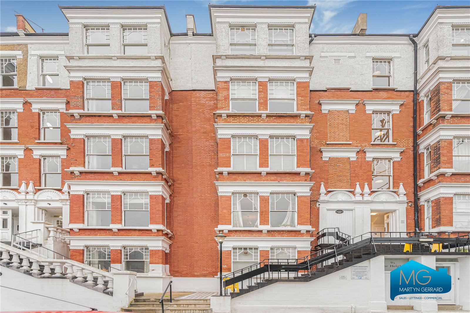 Ground Floor Flat to rent - Martyn Gerrard