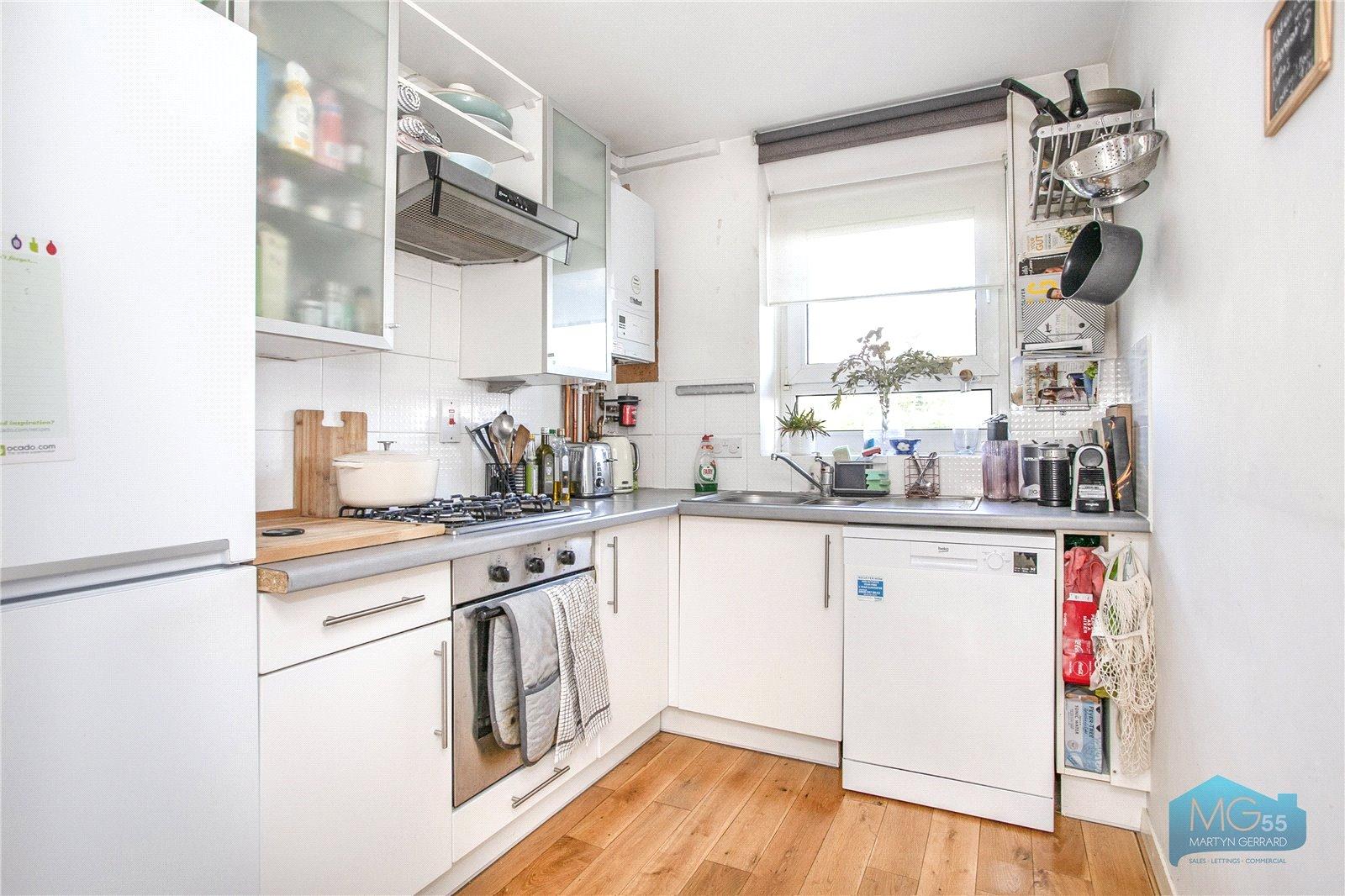 1 bedroom Apartment for sale - Martyn Gerrard