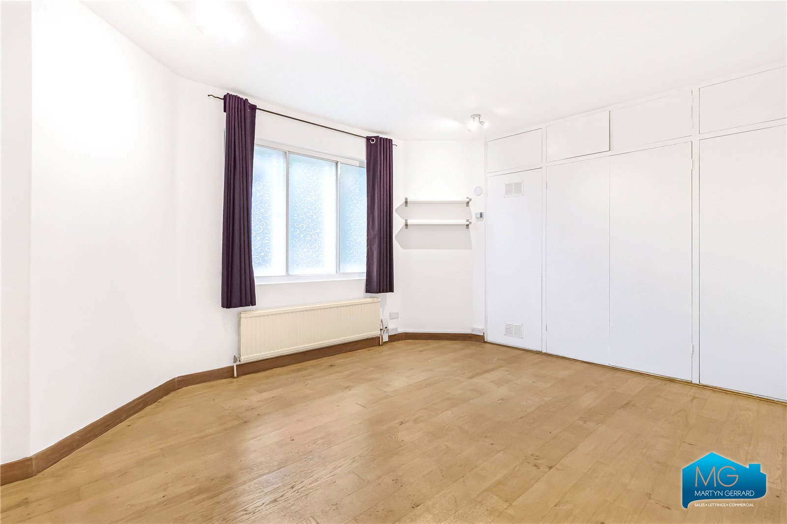 3 bedroom Apartment to rent - Martyn Gerrard