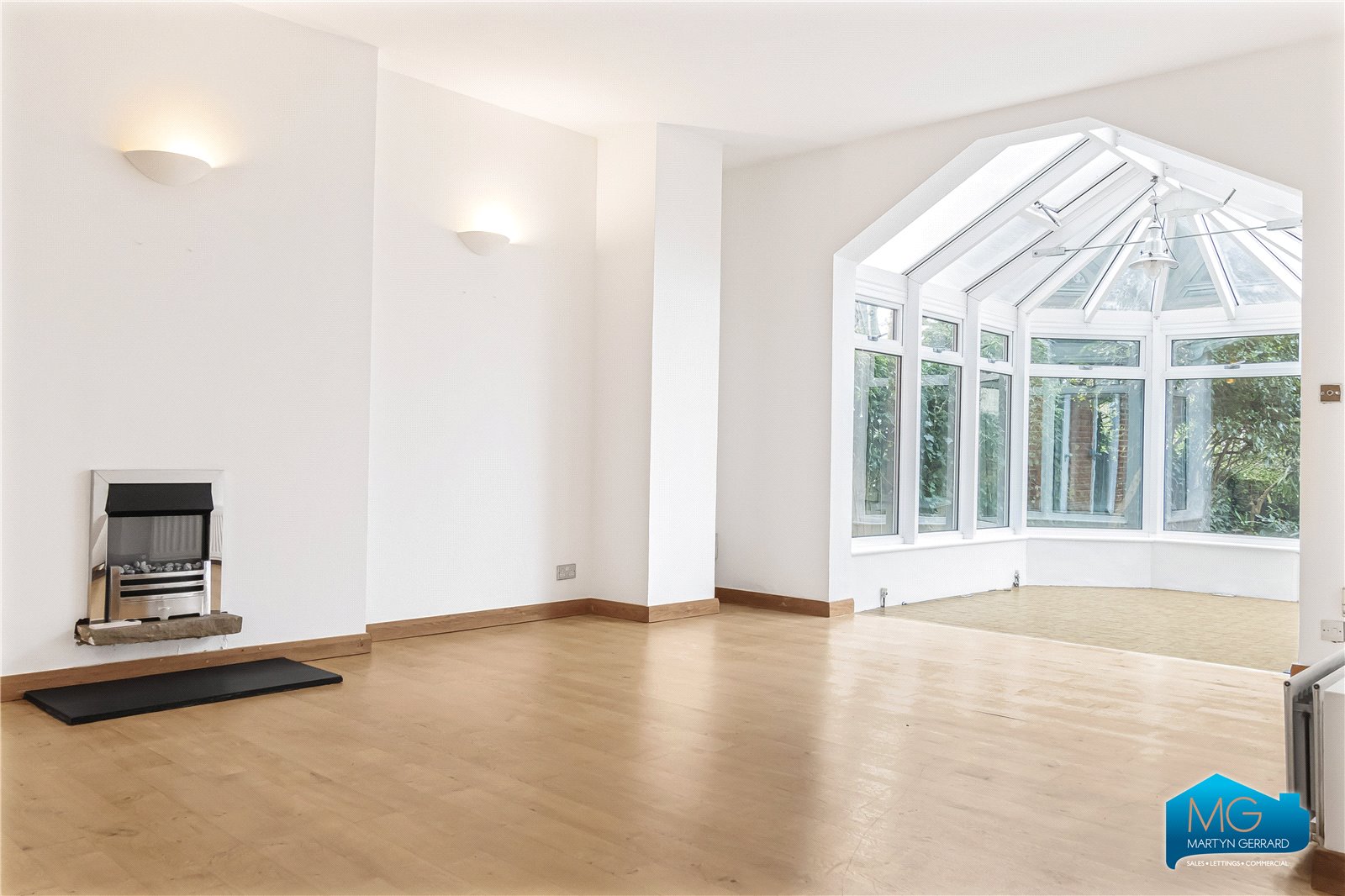 3 bedroom Apartment to rent - Martyn Gerrard