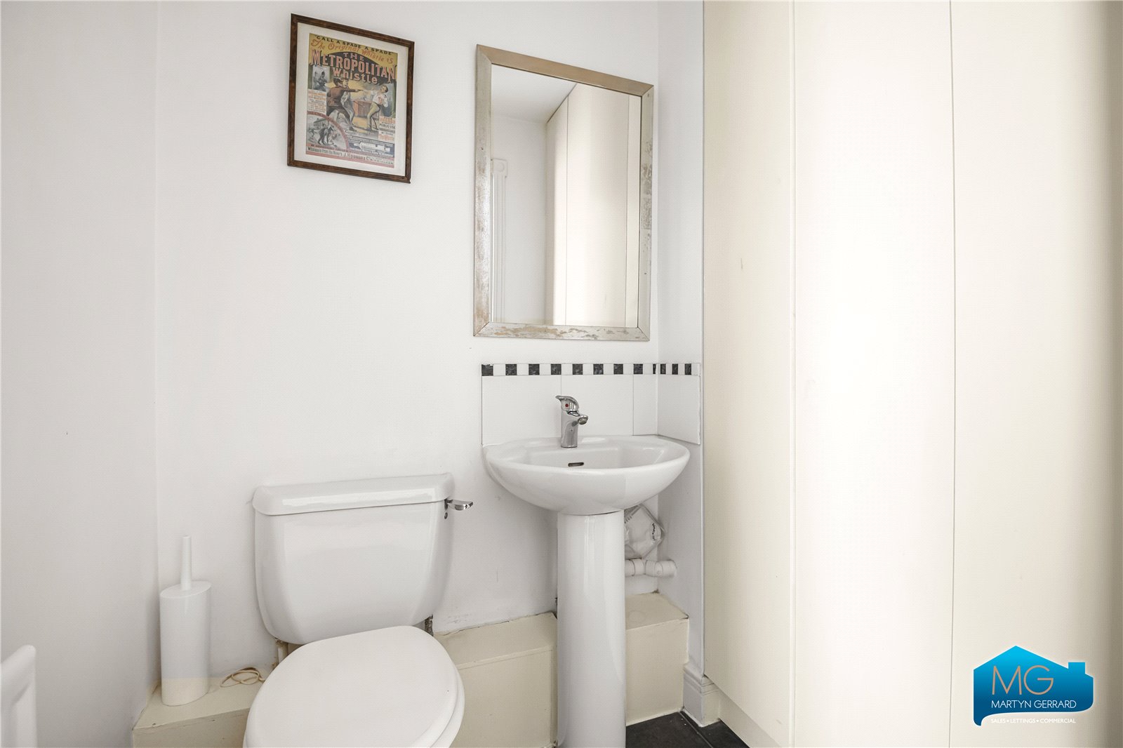 3 bedroom Terraced House to rent - Martyn Gerrard