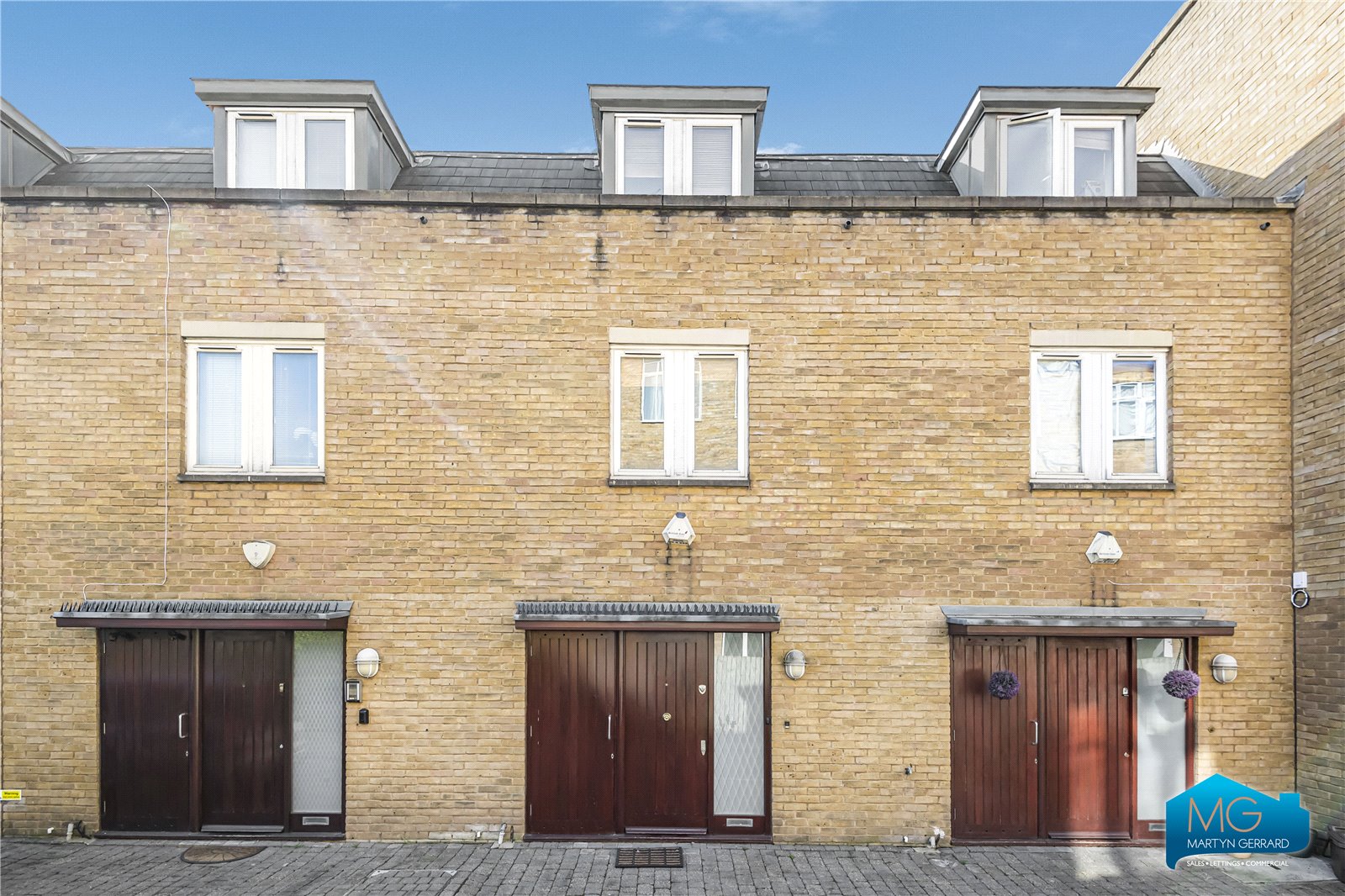 3 bedroom Terraced House to rent - Martyn Gerrard
