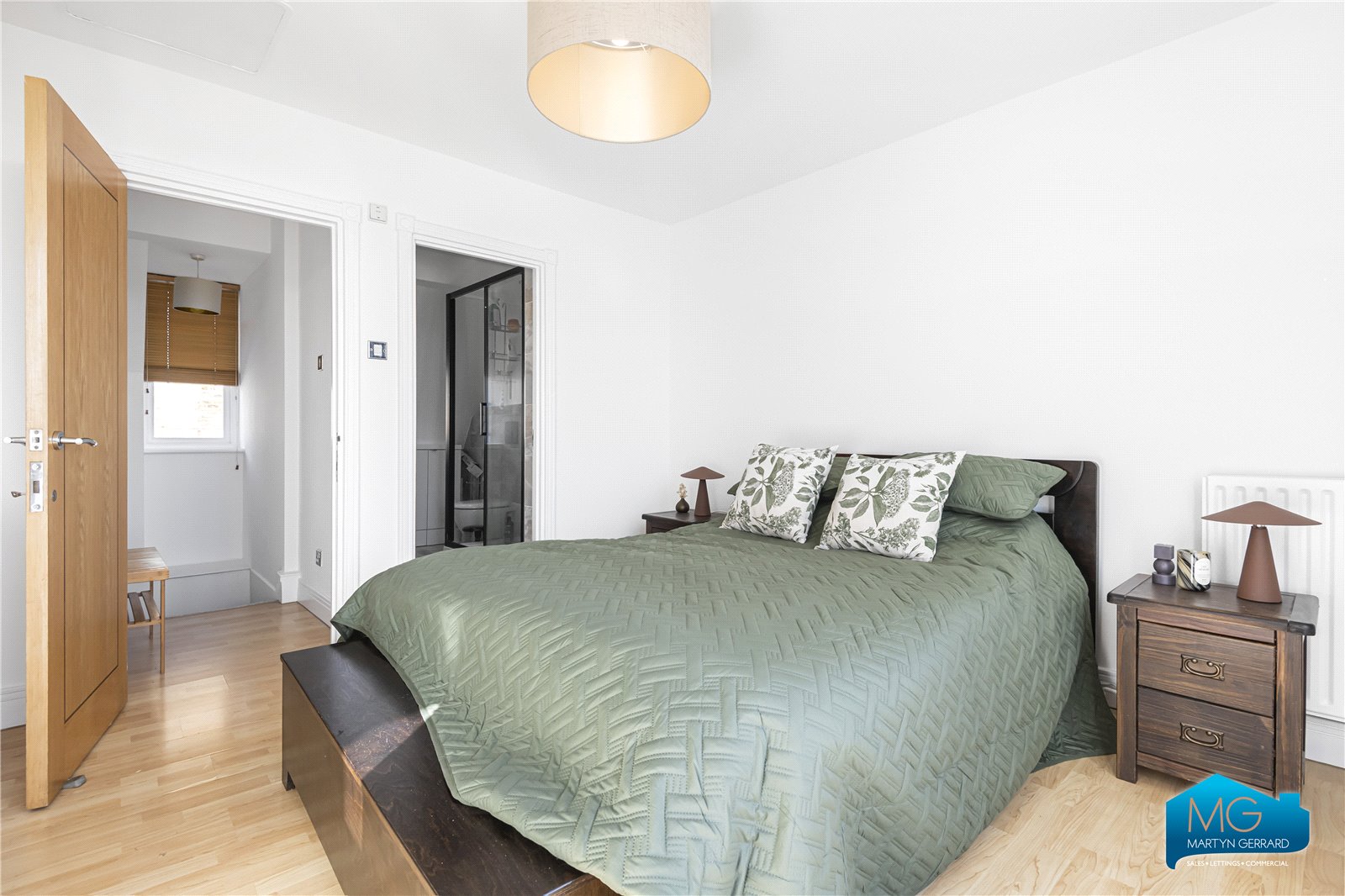 3 bedroom Terraced House to rent - Martyn Gerrard
