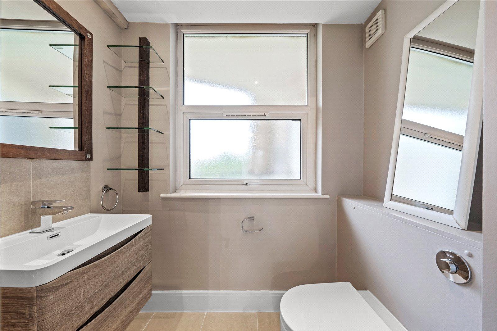 3 bedroom Apartment to rent - Martyn Gerrard