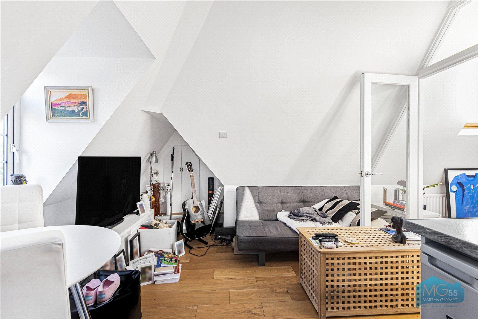1 bedroom Apartment to rent - Martyn Gerrard