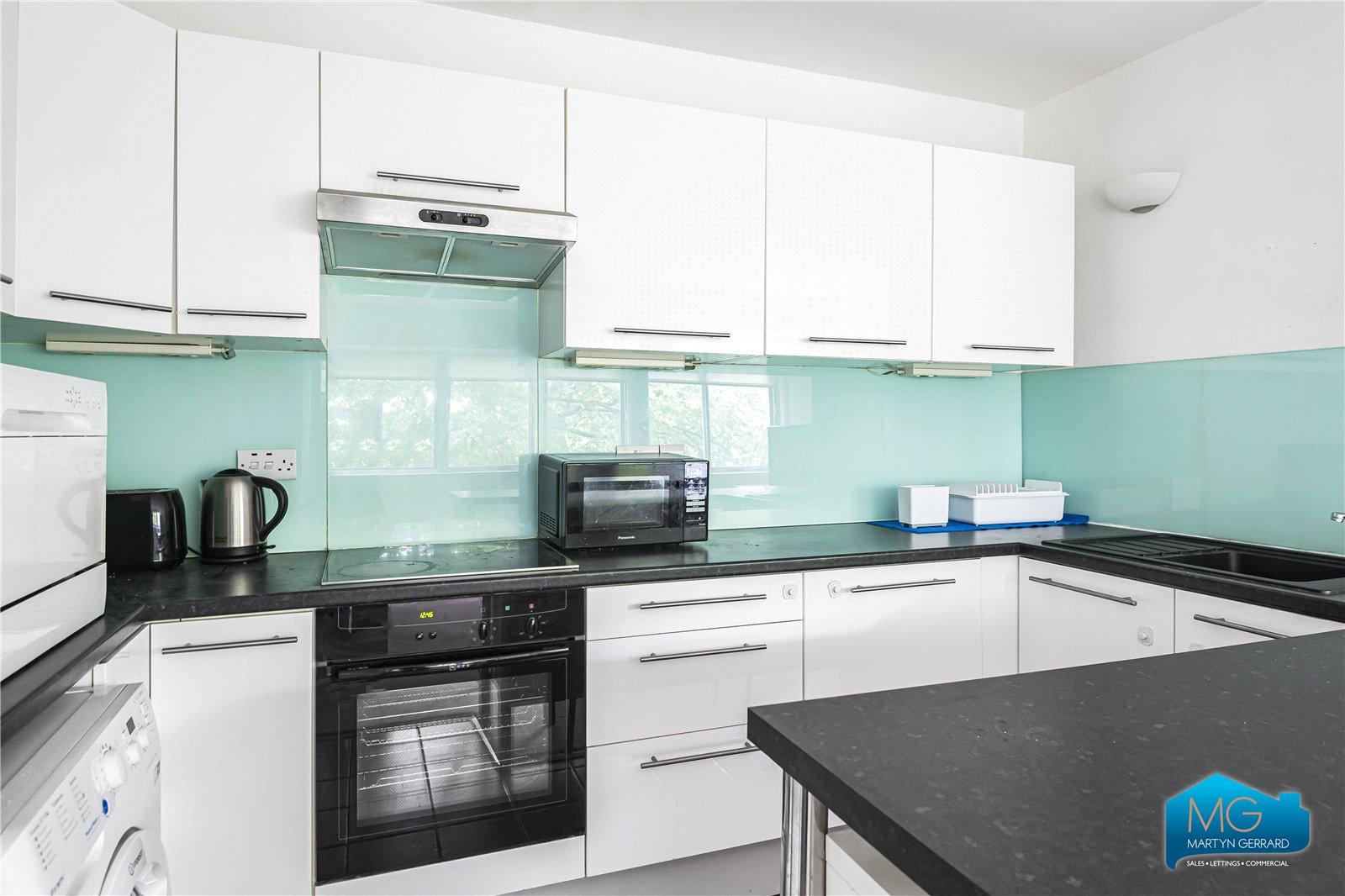 1 bedroom Apartment to rent - Martyn Gerrard