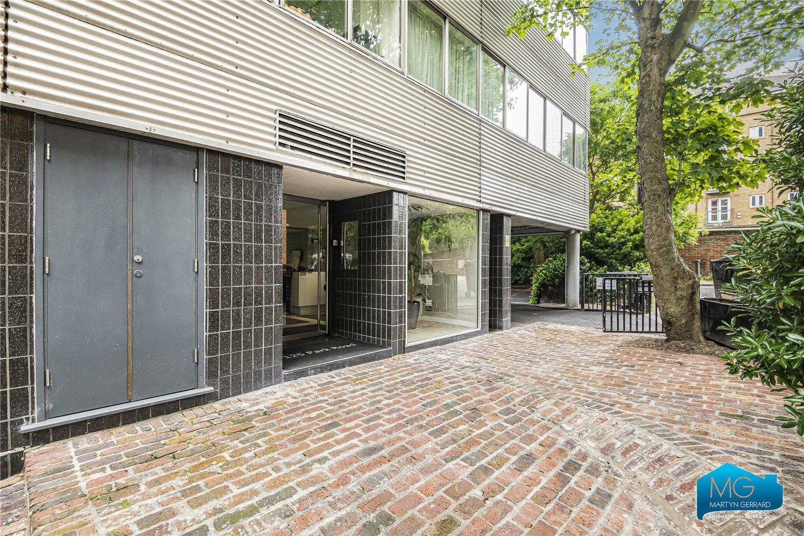 1 bedroom Apartment to rent - Martyn Gerrard