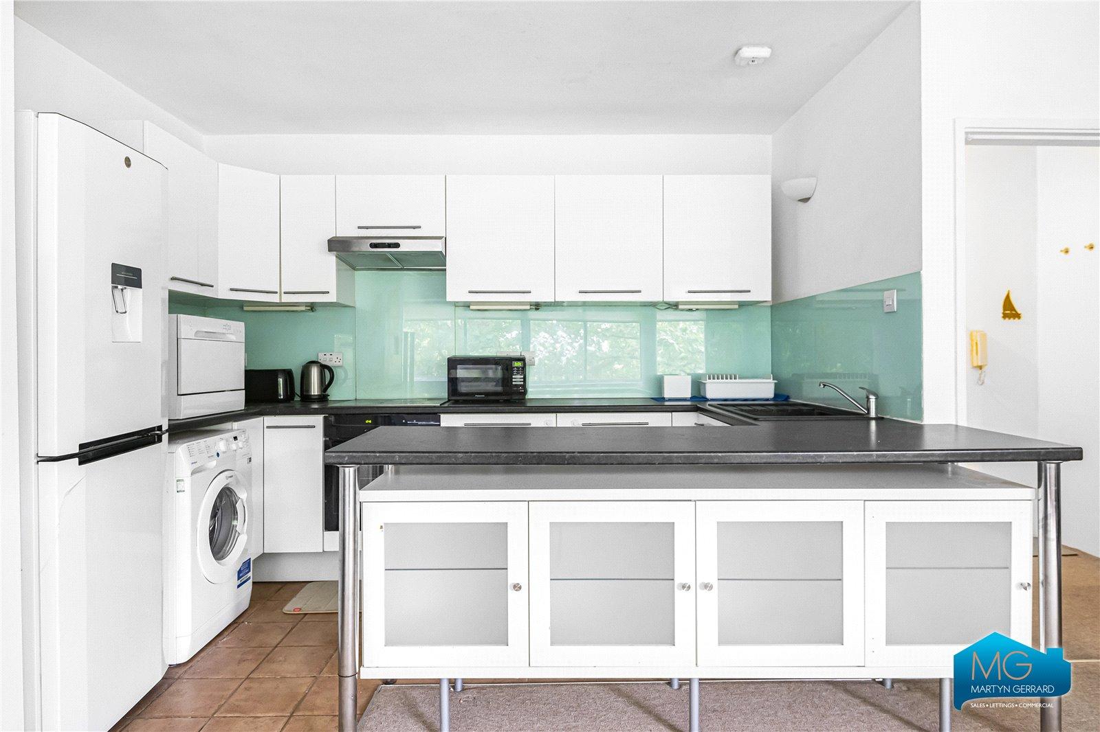 1 bedroom Apartment to rent - Martyn Gerrard