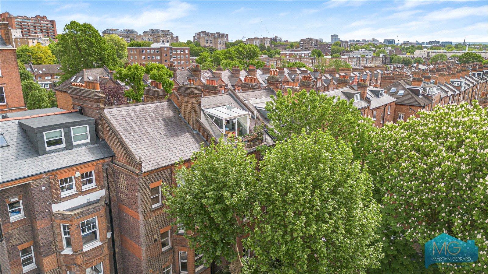 4 bedroom Penthouse for sale - Martyn Gerrard