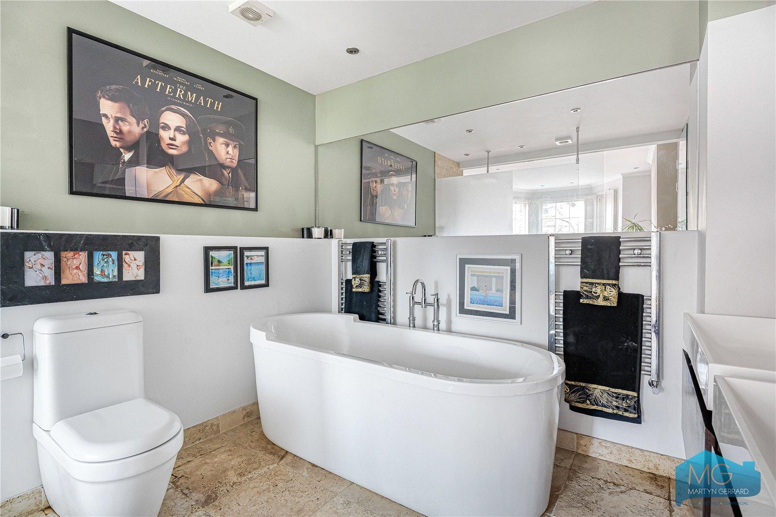 4 bedroom Penthouse for sale - Martyn Gerrard