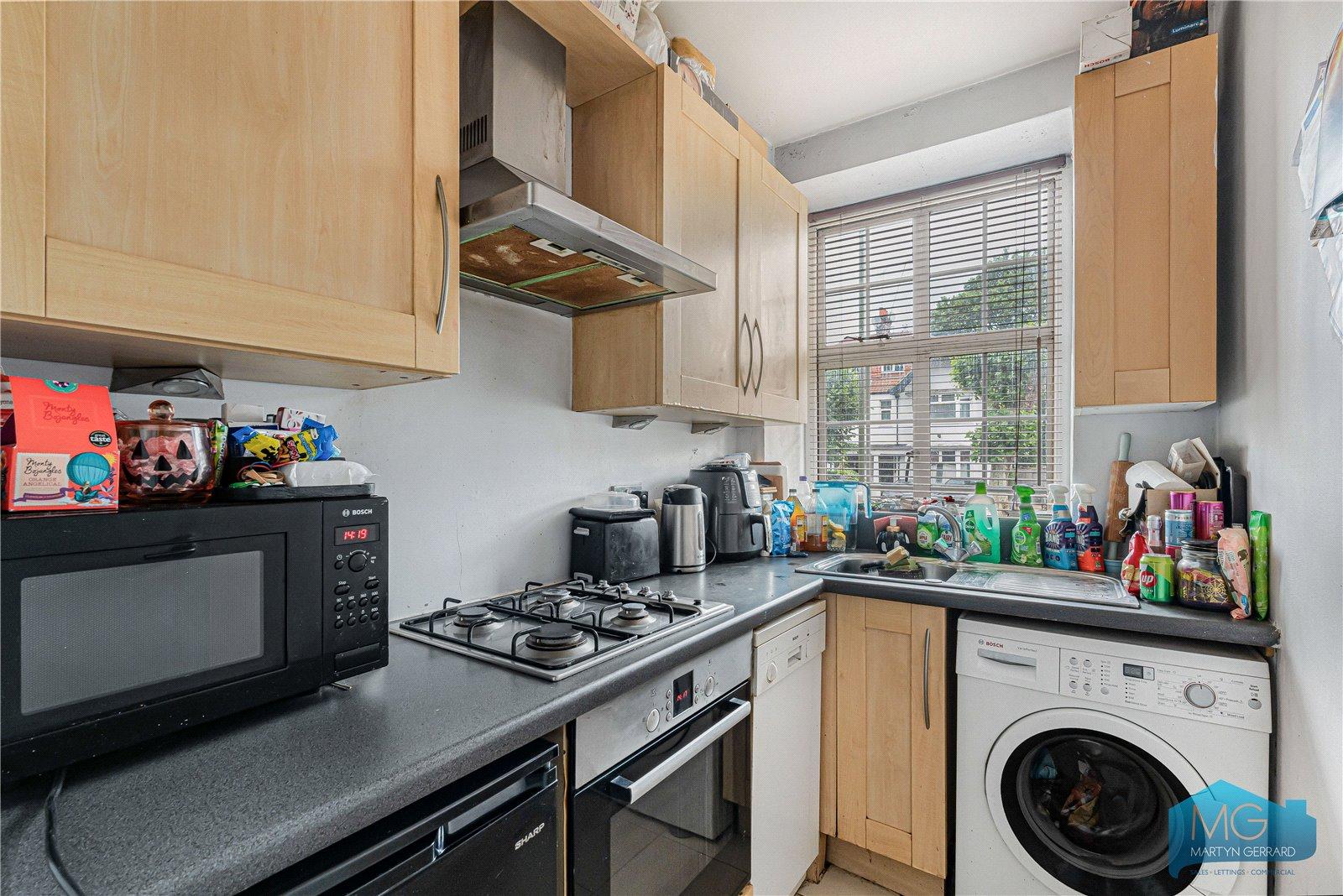 1 bedroom Ground Floor Flat for sale - Martyn Gerrard