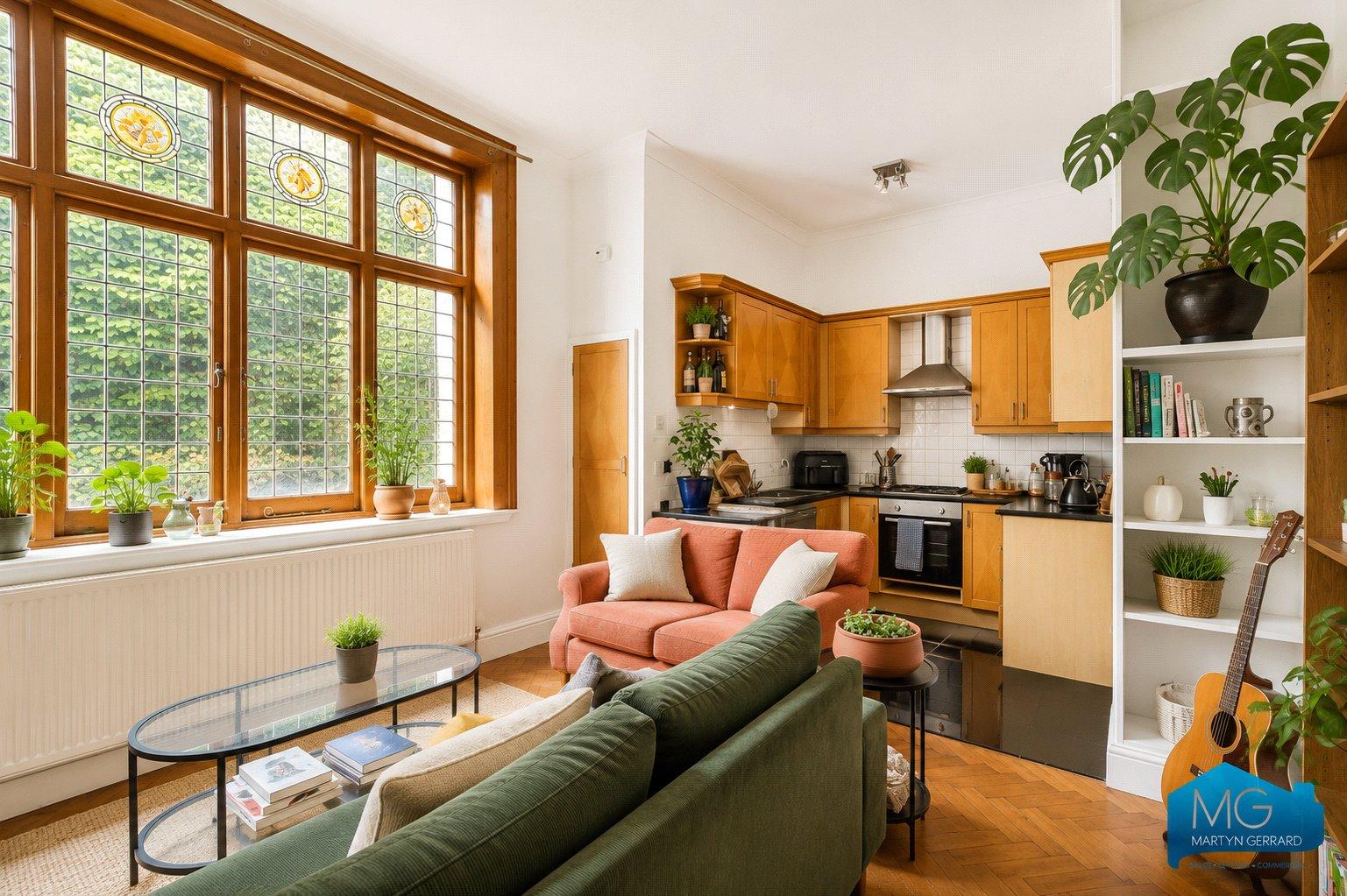 2 bedroom Ground Floor Flat for sale - Martyn Gerrard