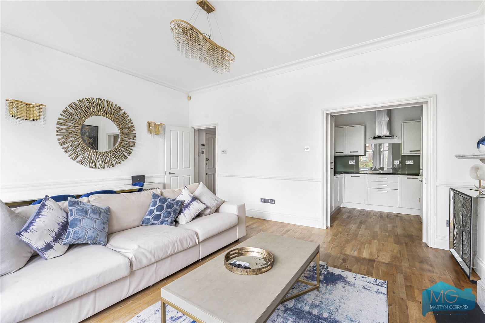 2 bedroom Apartment for sale - Martyn Gerrard