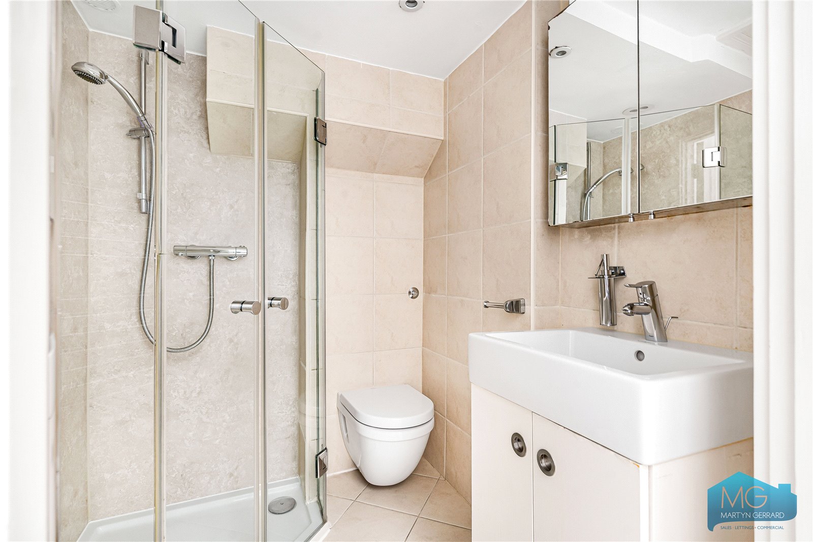 2 bedroom Apartment for sale - Martyn Gerrard