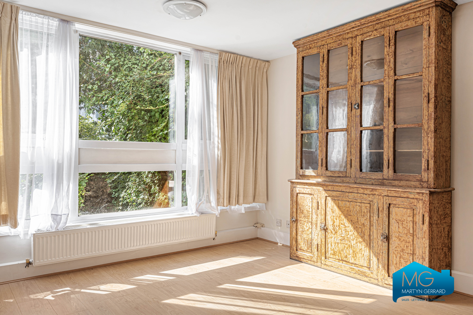 Belsize Road, London, NW6+  - Martyn Gerrard