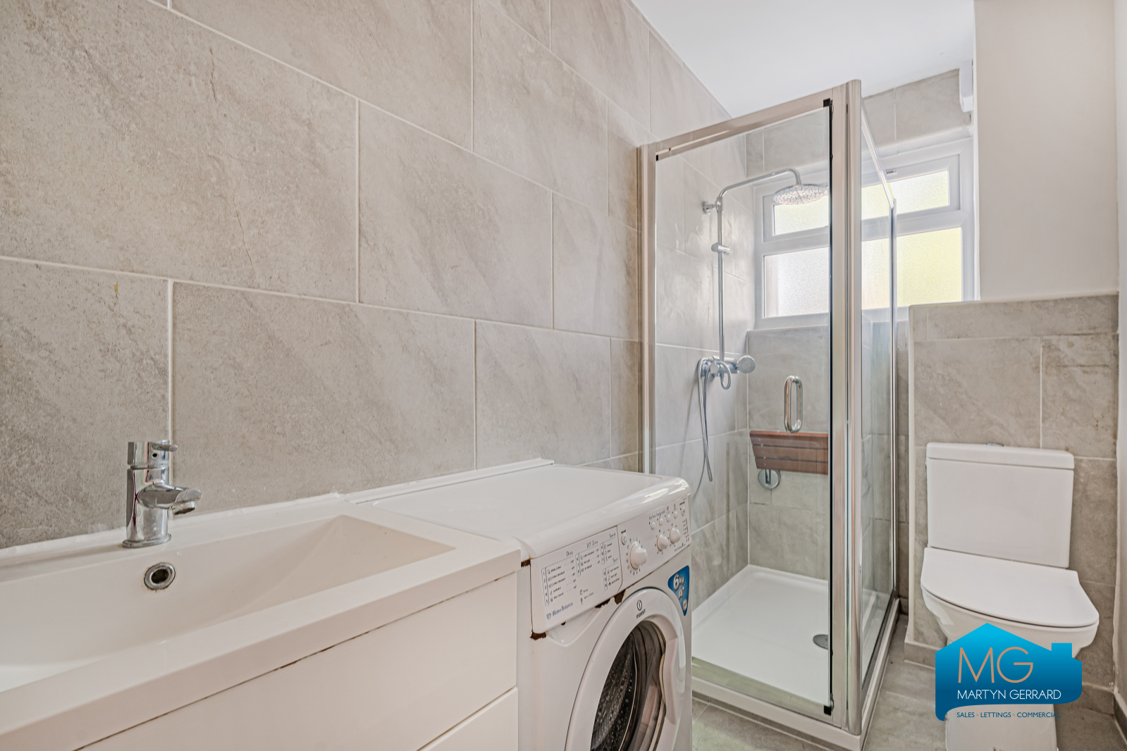 2 bedroom Ground Floor Flat to rent - Martyn Gerrard