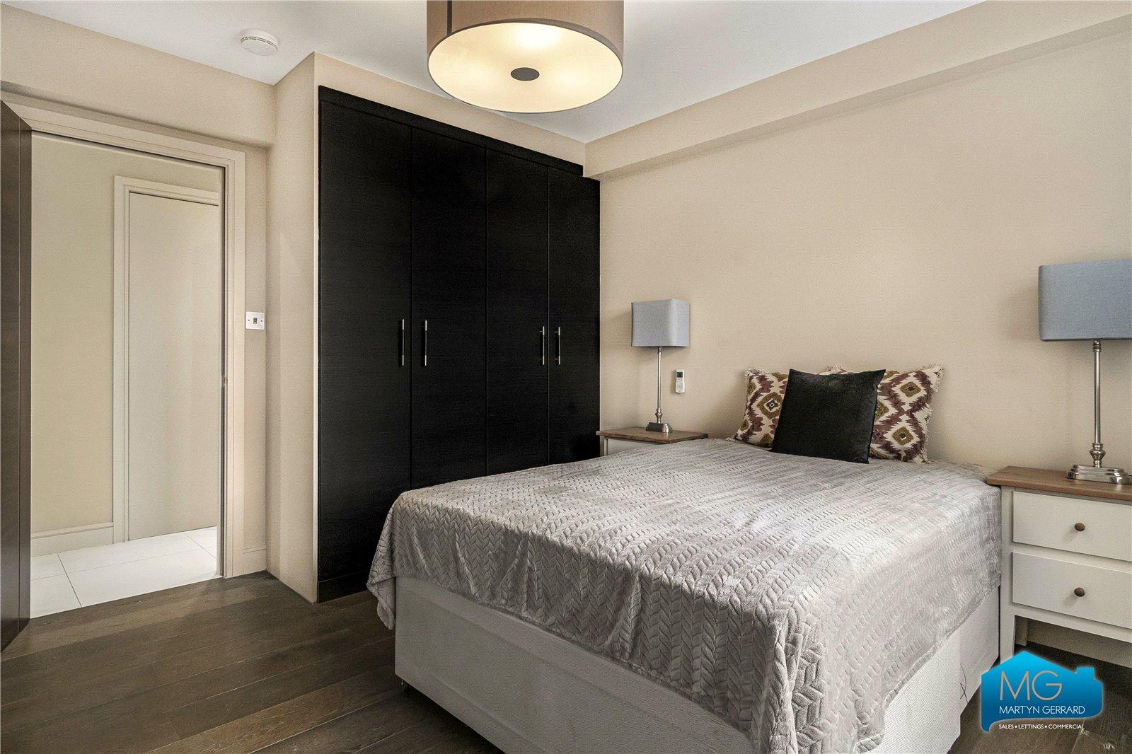 3 bedroom Apartment to rent - Martyn Gerrard