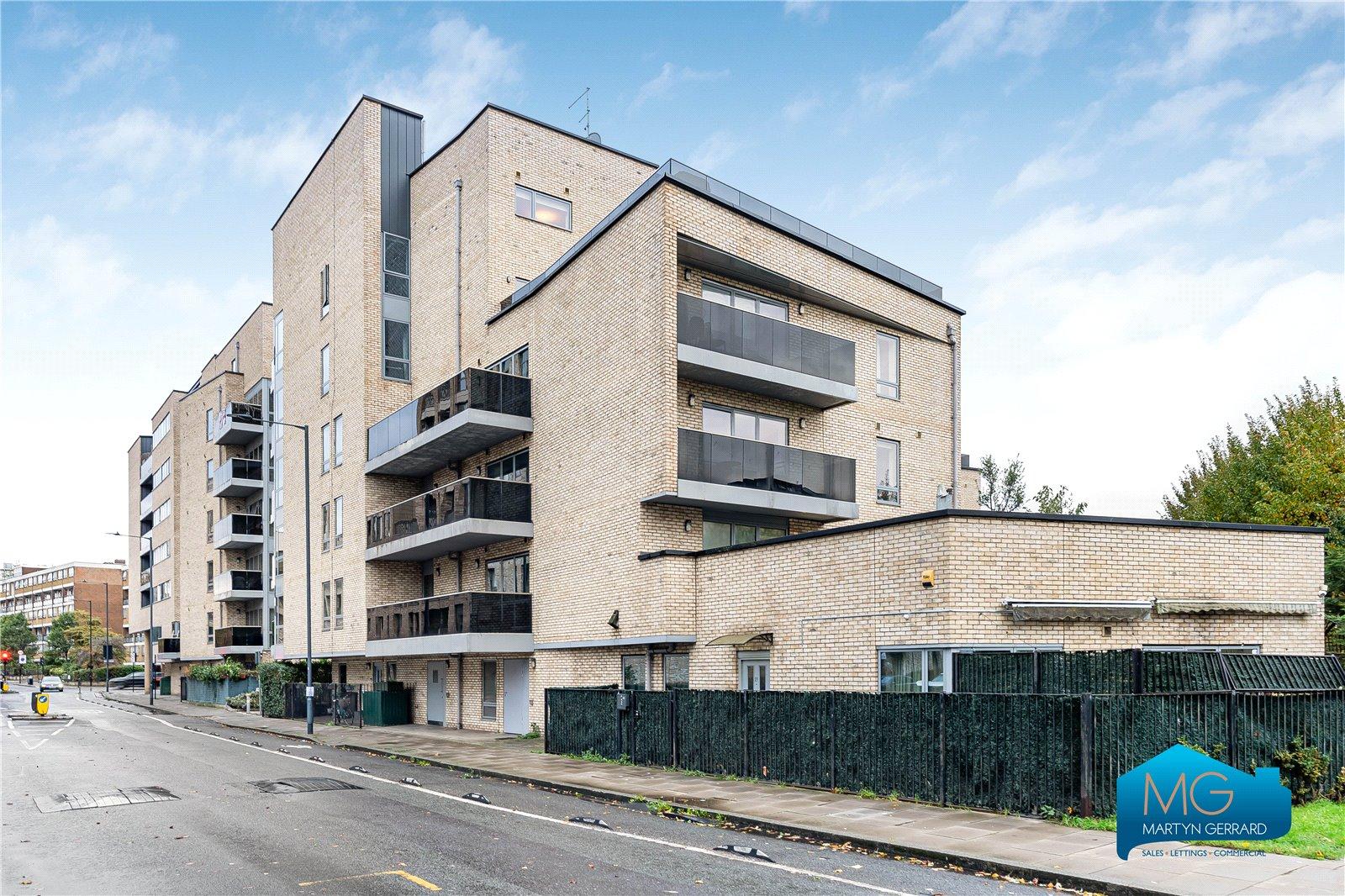 3 bedroom Ground Floor Flat to rent - Martyn Gerrard