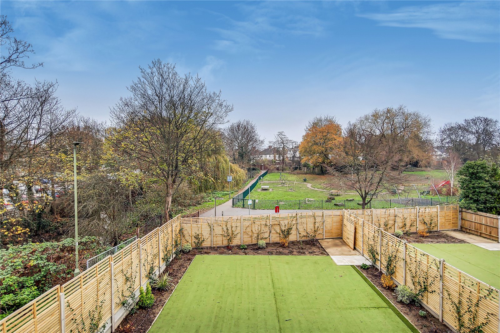 6 bedroom Semi-Detached House to rent - Martyn Gerrard