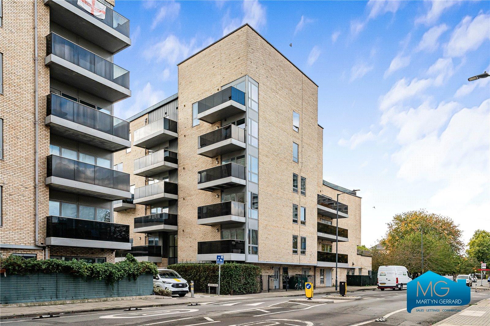 2 bedroom Apartment to rent - Martyn Gerrard