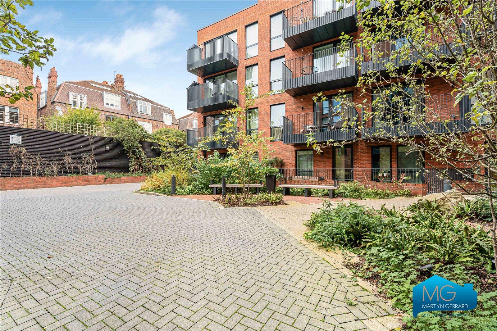 1 bedroom Apartment to rent - Martyn Gerrard