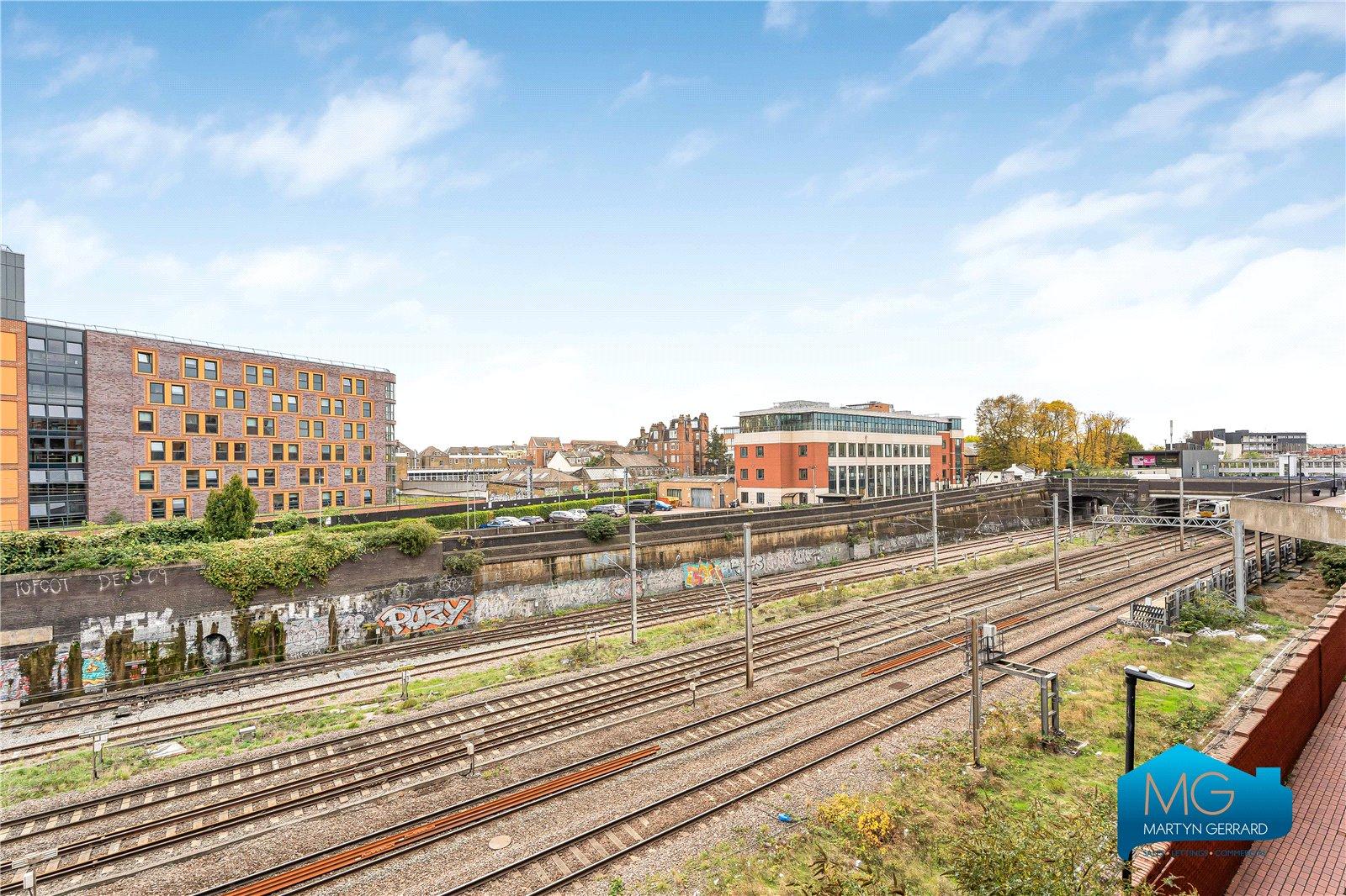 1 bedroom Apartment to rent - Martyn Gerrard