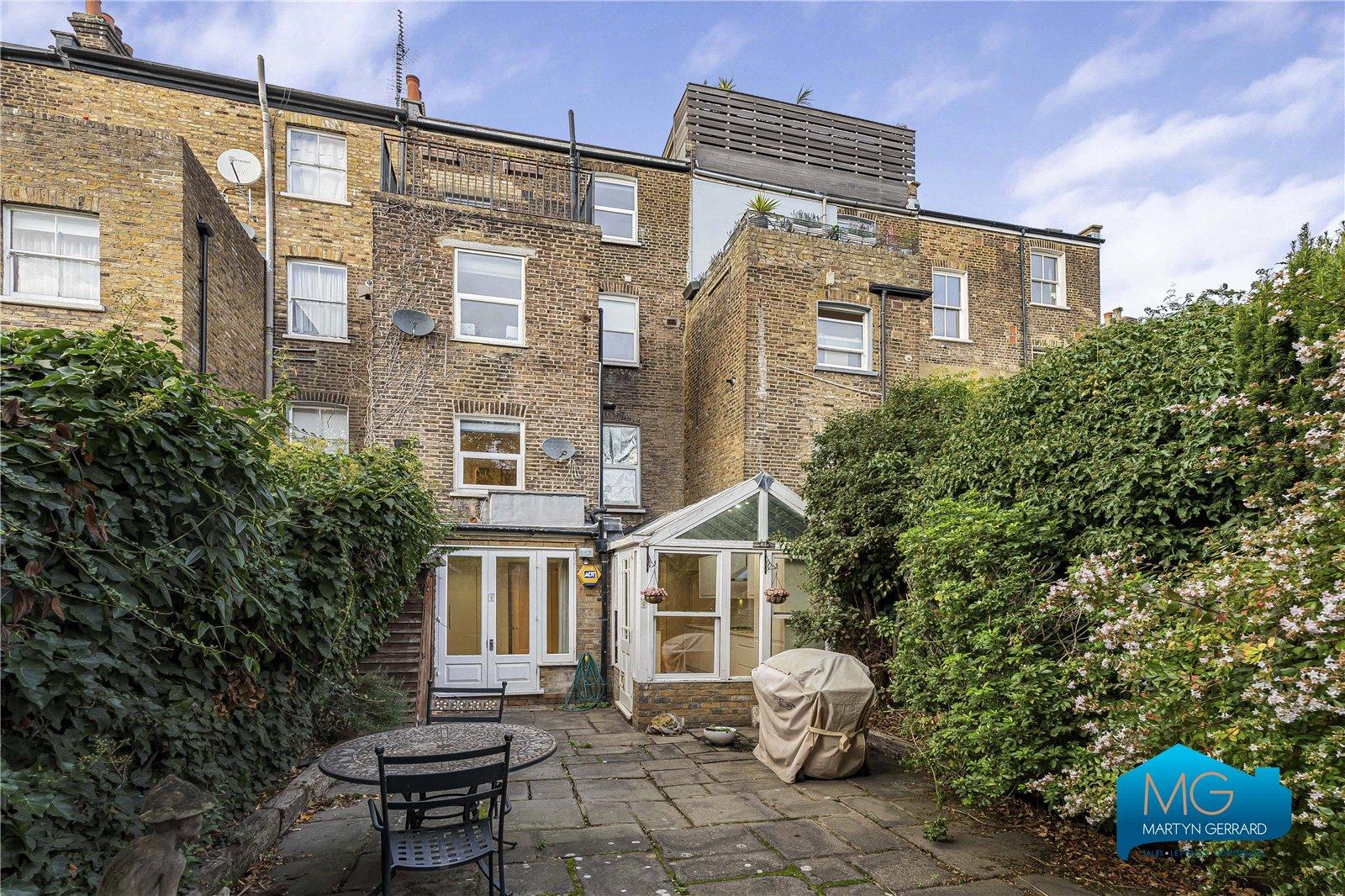 2 bedroom Maisonette to rent - Martyn Gerrard