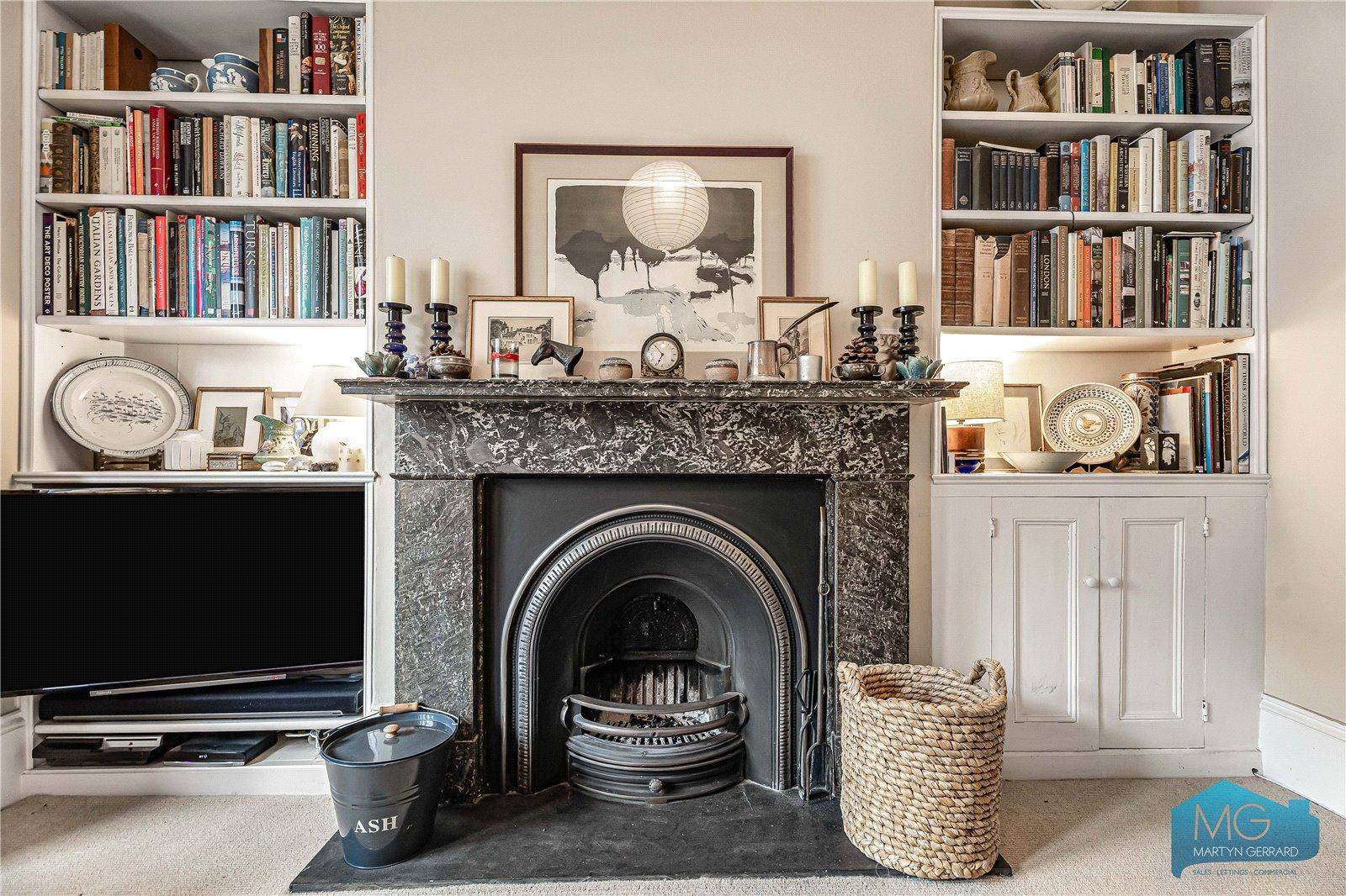 4 bedroom Terraced House for sale - Martyn Gerrard
