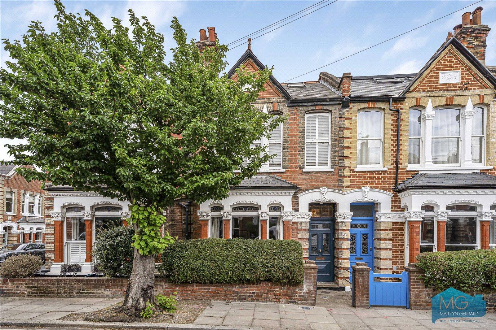 4 bedroom Terraced House for sale - Martyn Gerrard