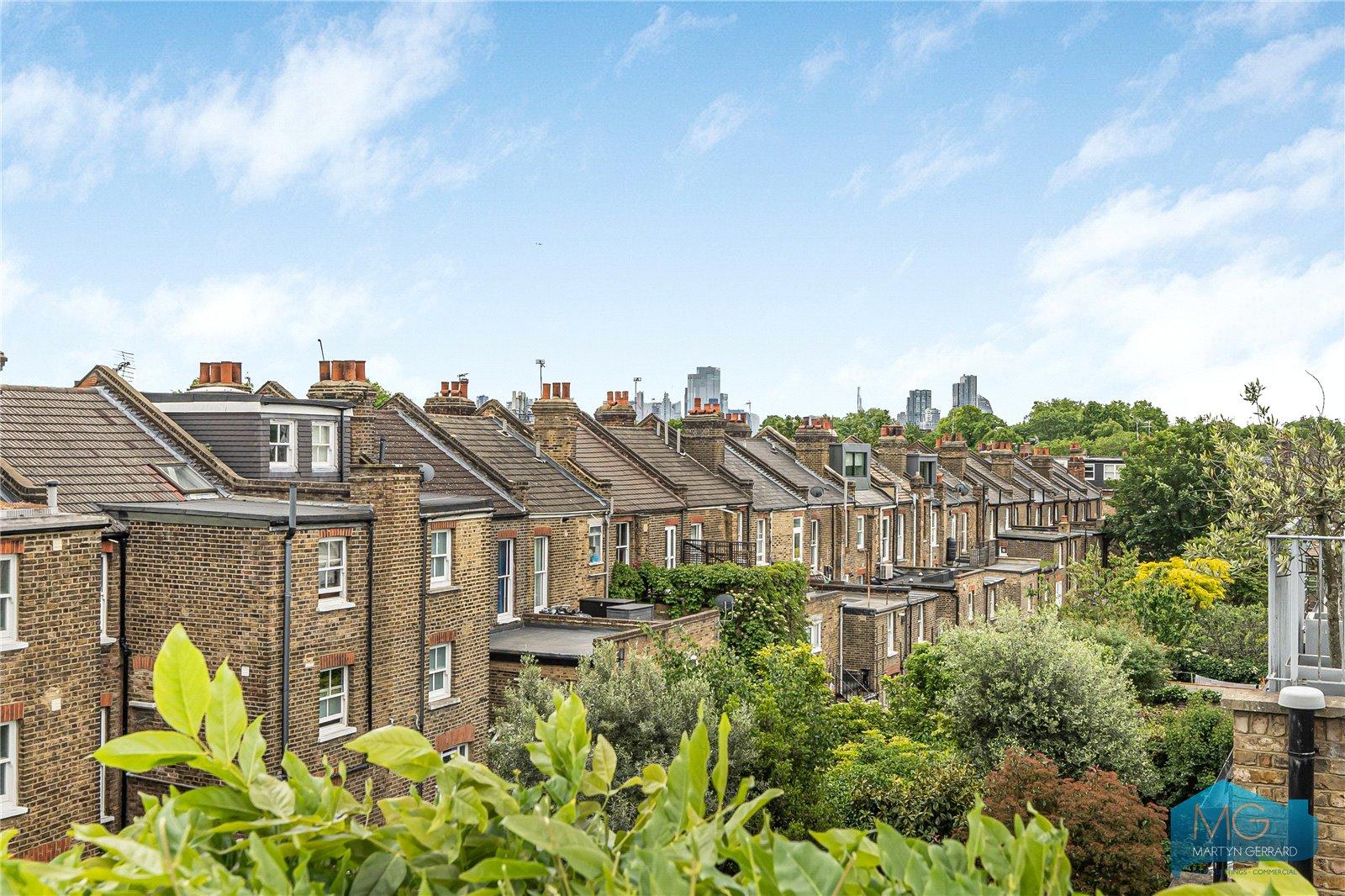 4 bedroom Terraced House for sale - Martyn Gerrard