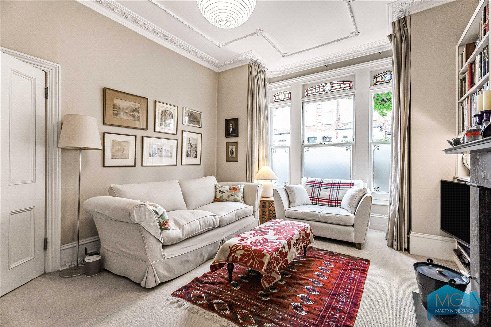 4 bedroom Terraced House for sale - Martyn Gerrard