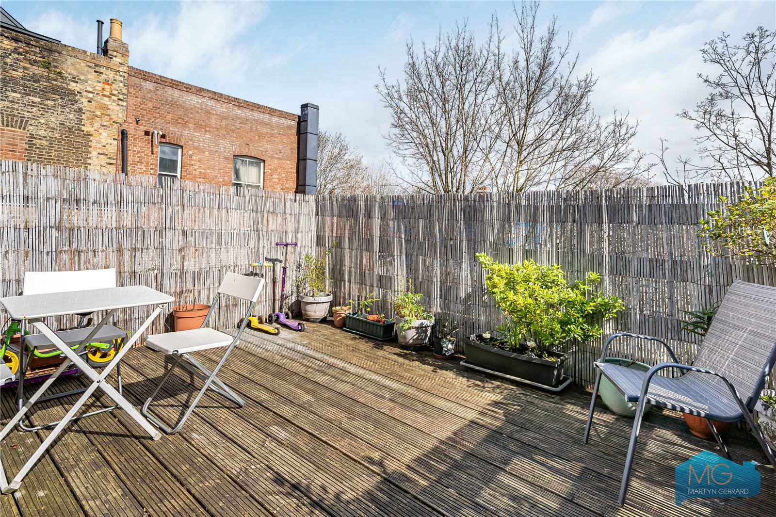3 bedroom Apartment for sale - Martyn Gerrard