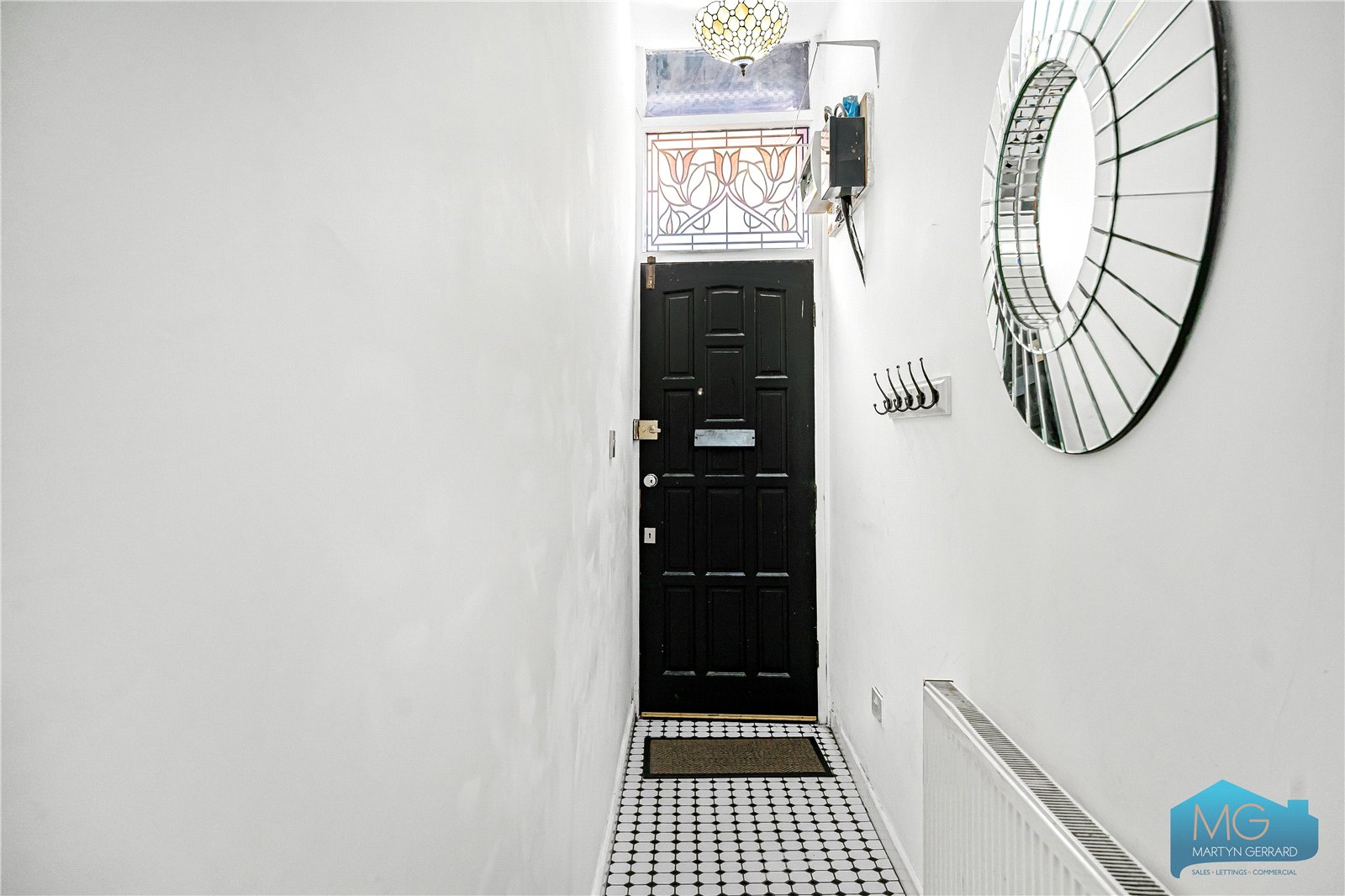 3 bedroom Apartment for sale - Martyn Gerrard