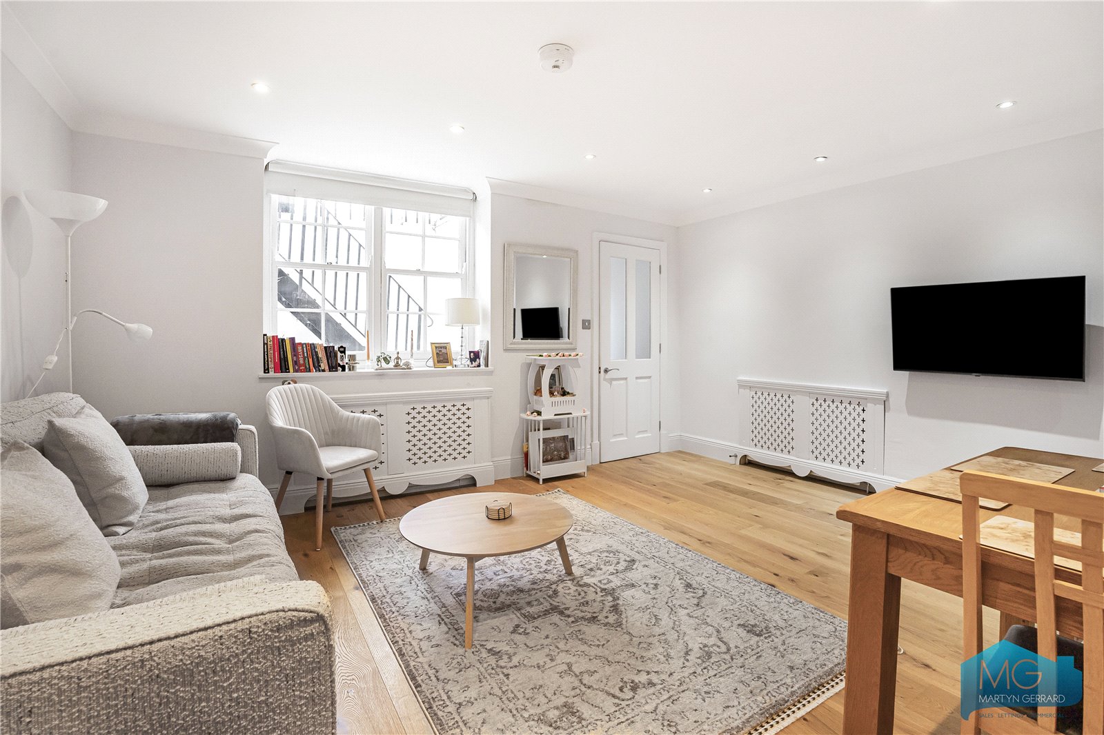 Danbury Street, London, N1+  - Martyn Gerrard