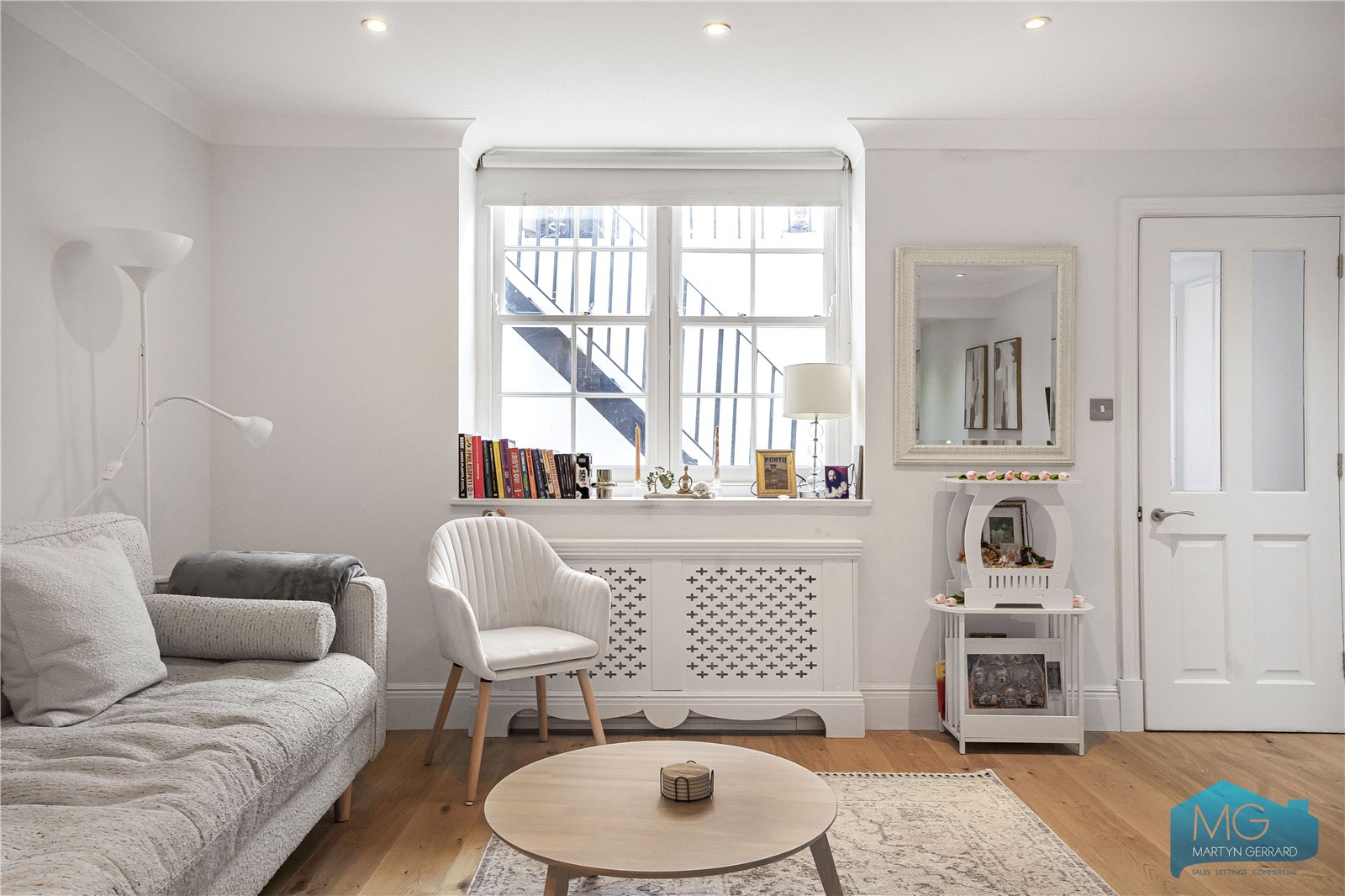 2 bedroom Apartment for sale - Martyn Gerrard