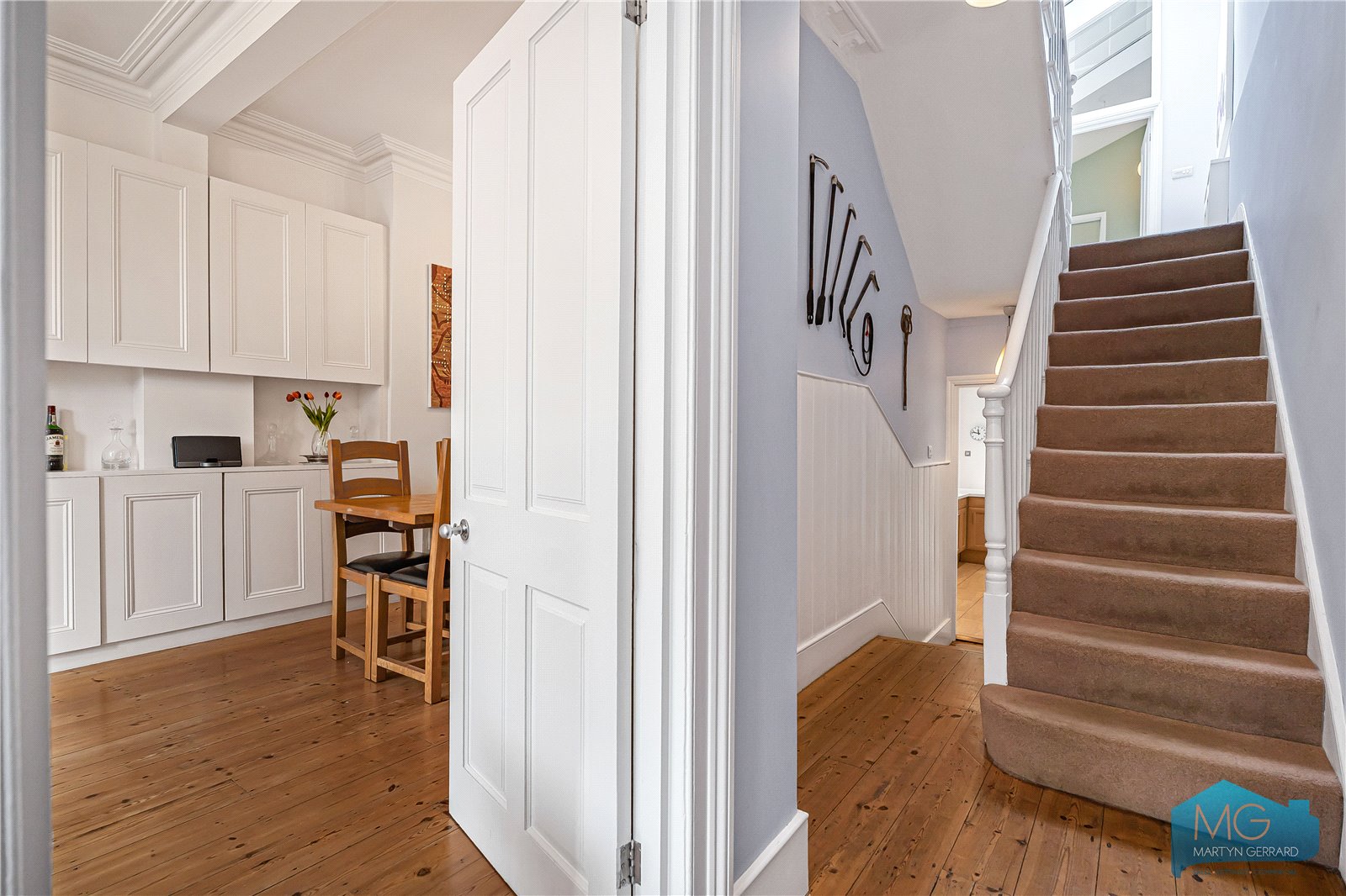 4 bedroom Terraced House for sale - Martyn Gerrard