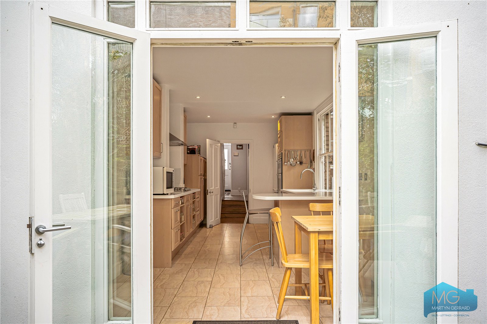 4 bedroom Terraced House for sale - Martyn Gerrard