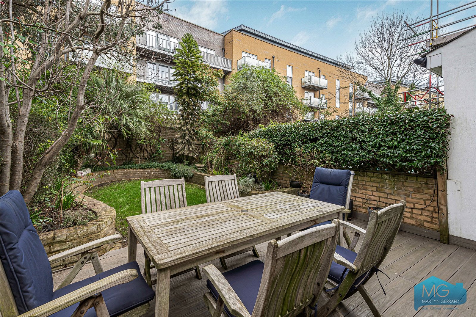4 bedroom Terraced House for sale - Martyn Gerrard