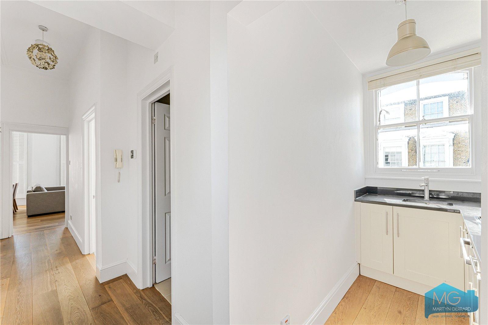 2 bedroom Terraced House for sale - Martyn Gerrard