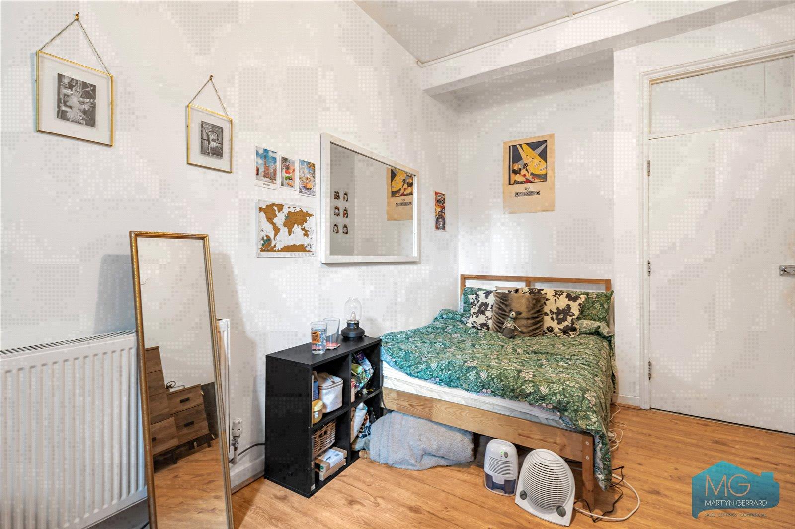 3 bedroom Ground Floor Flat for sale - Martyn Gerrard