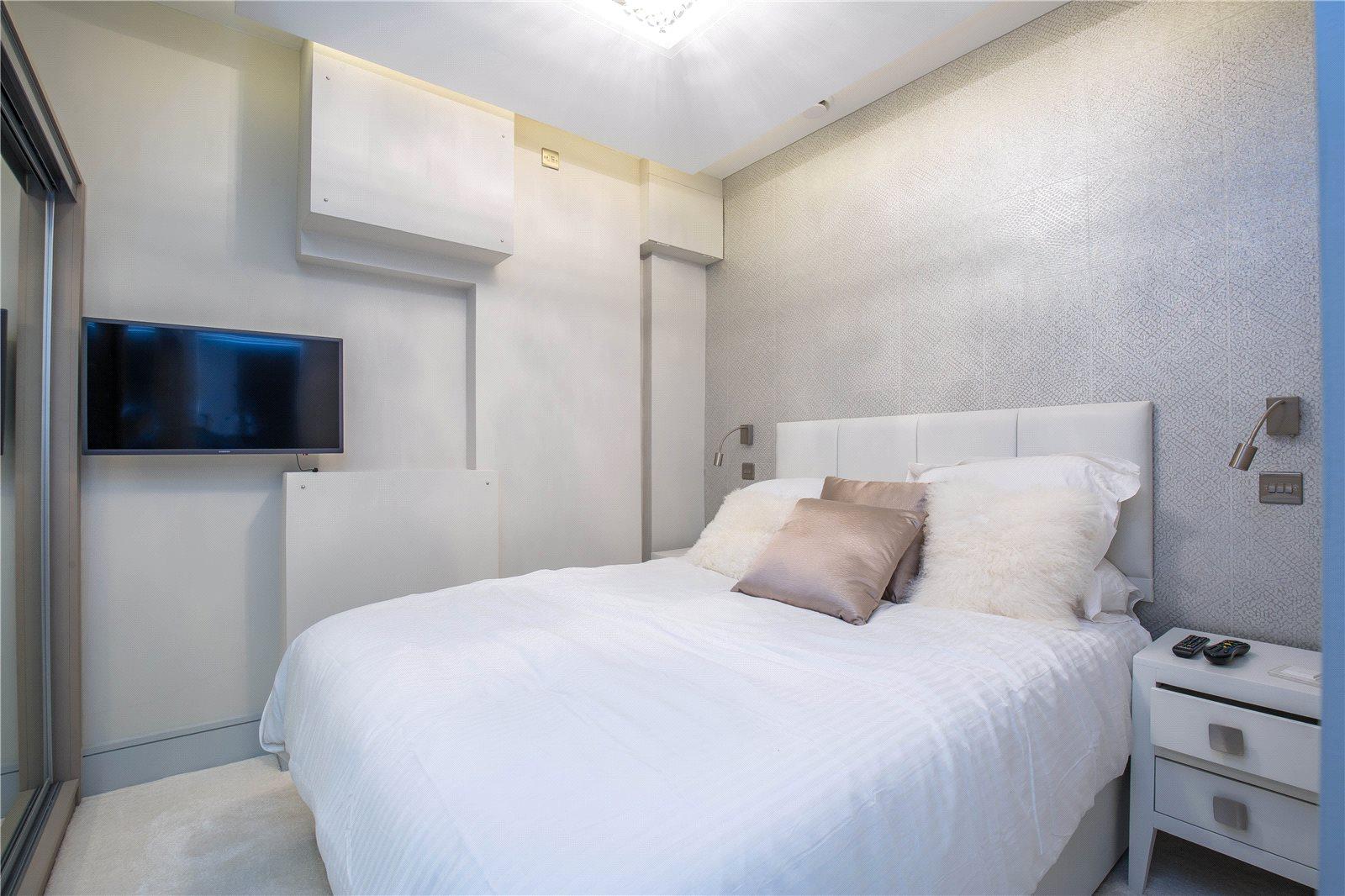 1 bedroom Apartment to rent - Martyn Gerrard