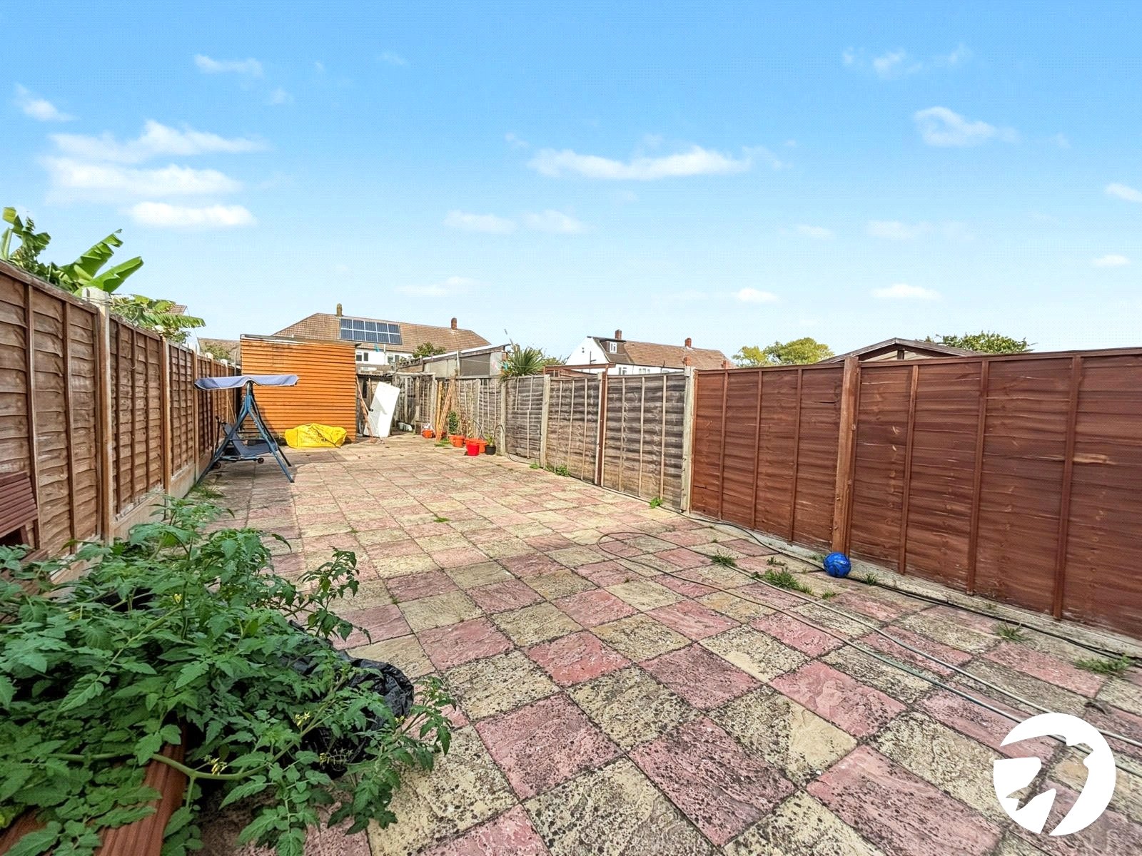 3 bedroom house to rent in Dartford | Robinson Jackson