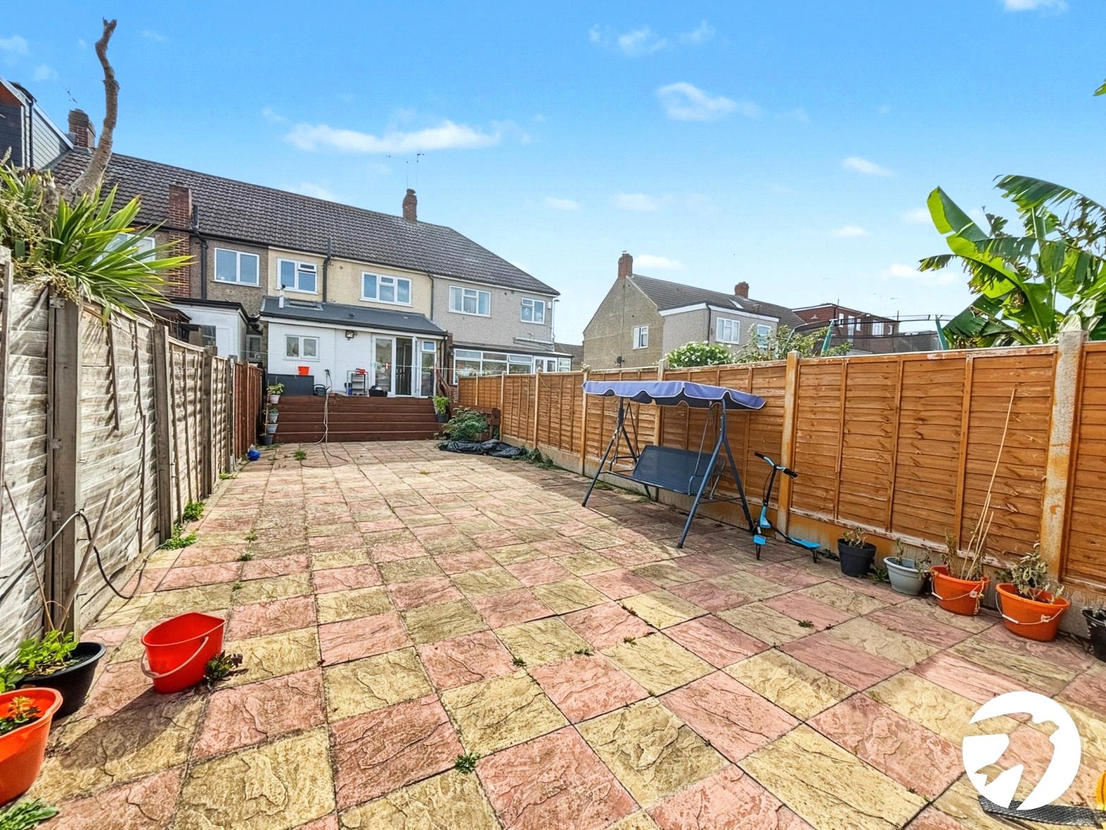 3 bedroom house to rent in Dartford | Robinson Jackson