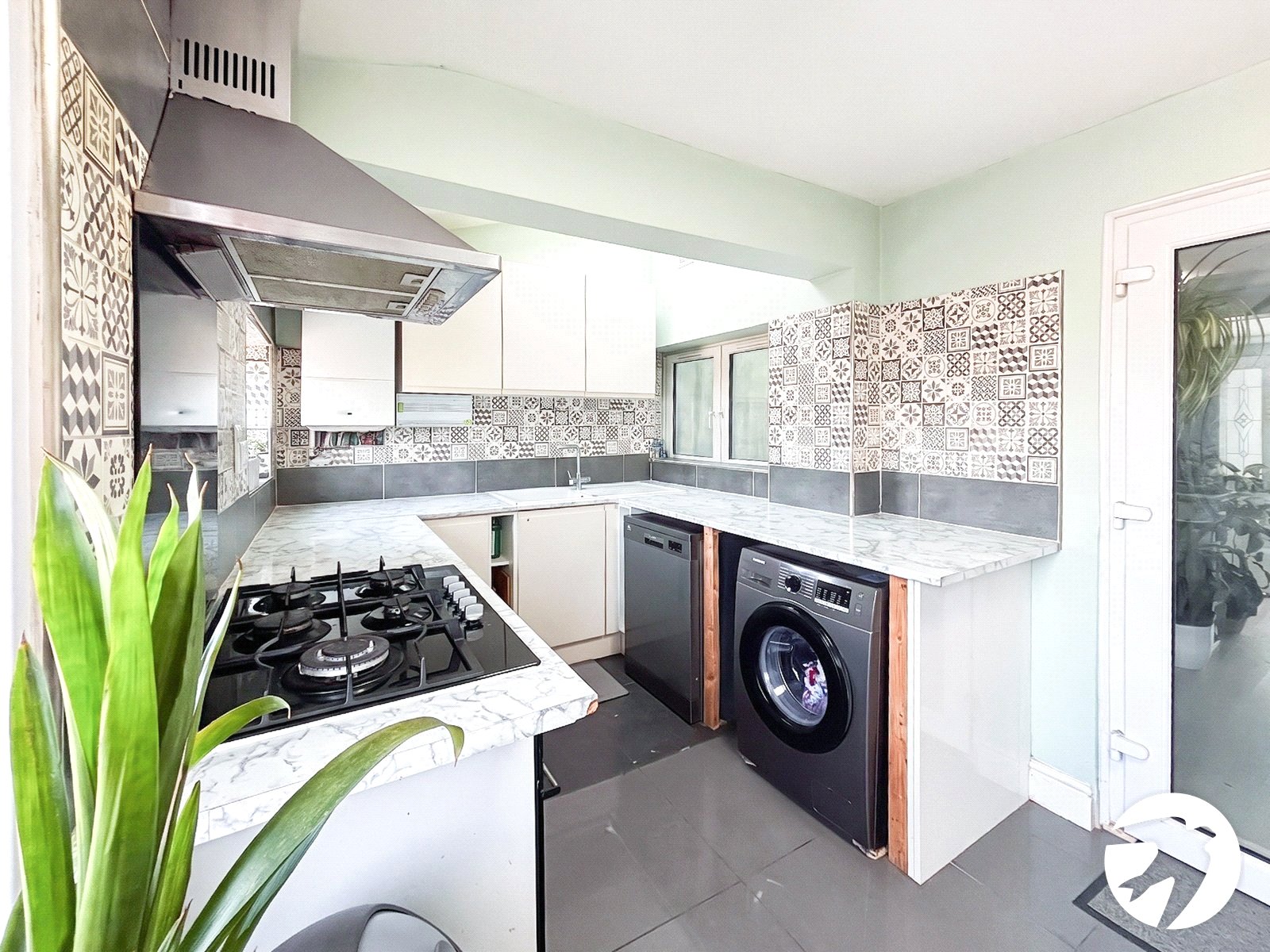 3 bedroom house to rent in Dartford | Robinson Jackson