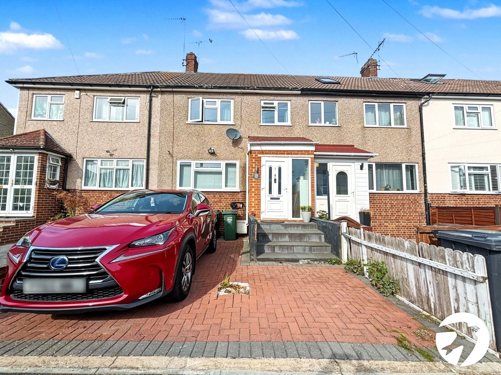 3 bedroom house to rent in Dartford | Robinson Jackson