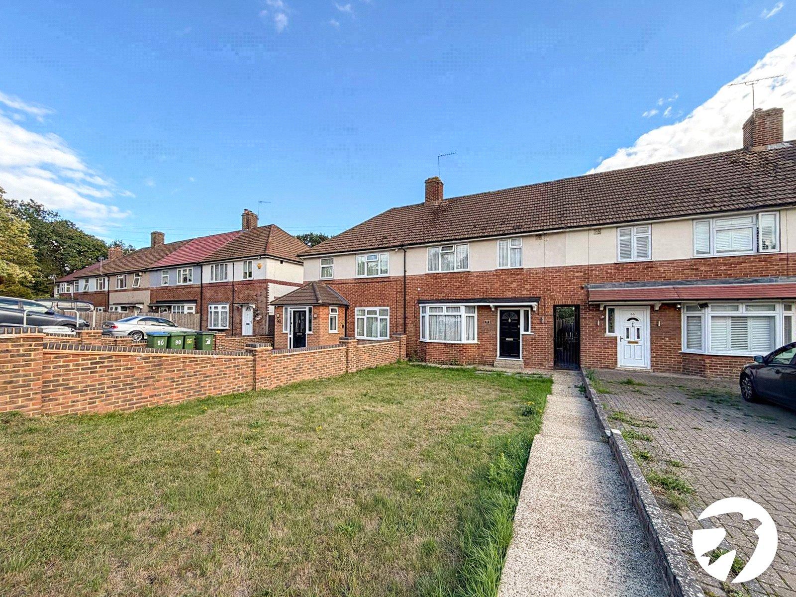 3 bedroom house to rent in London | Robinson Jackson