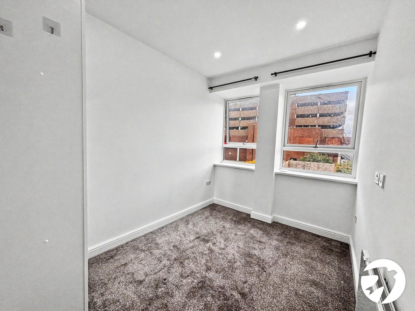 2 bedroom property to rent in Dartford | Robinson Jackson